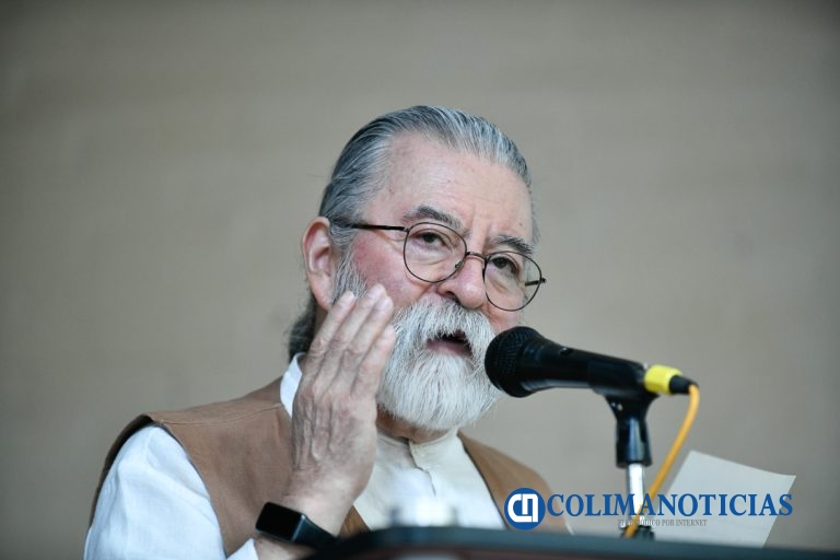 Un poema sin emoción, sólo con música o imágenes, nace muerto: Efraín Bartolomé