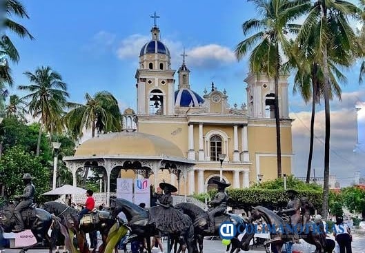 Empresariado proyecta convertir el Jardín de Villa de Álvarez en Plaza del Mariachi