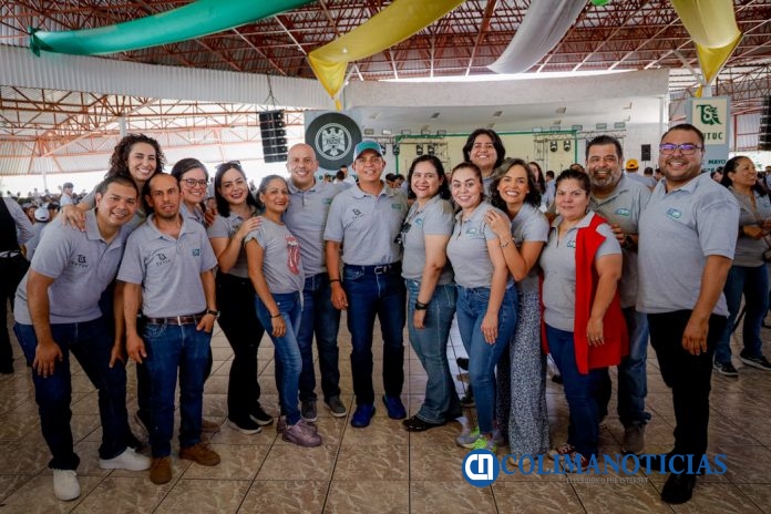 En unidad, 3,500 universitarios conmemoran Día Internacional del Trabajo_j