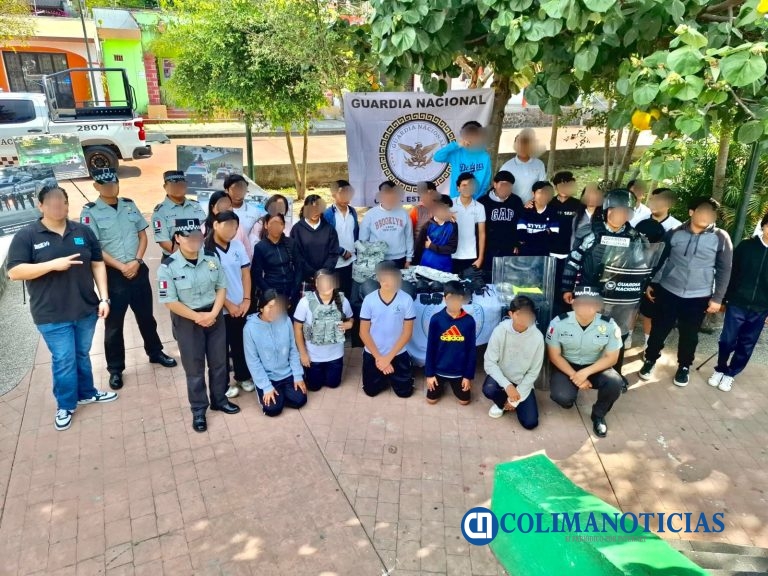 Estudiantes de Comala y Cuauhtémoc tienen acercamiento con la Guardia Nacional
