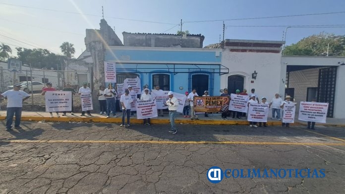 Jubilados de CFE y PEMEX en Colima dicen NO a tope a las pensiones