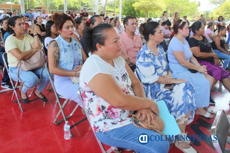 Gobierno del Estado de Colima entrega en Tecomán más de 15 mdp de ‘La Escuela es Nuestra’