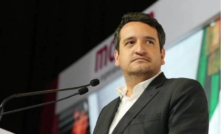 Andrés Manuel López Beltrán deja Morena y buscará una diputación federal
