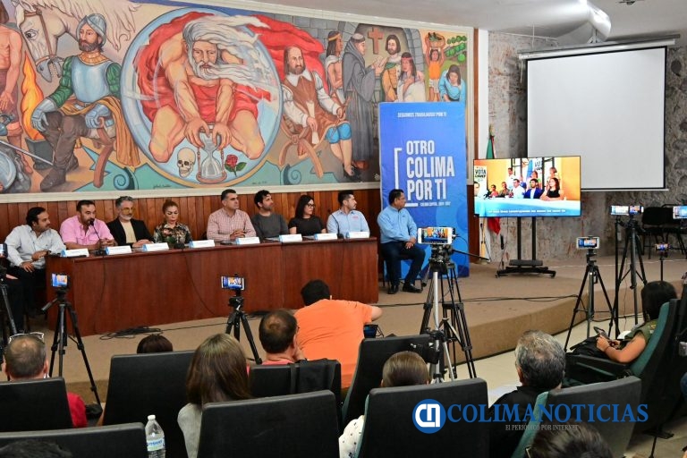 Riult Rivera cumple compromiso de campaña y lanza 100 becas en Inteligencia Artificial para estudiantes