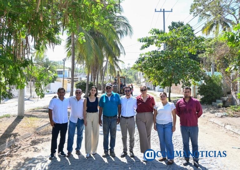 Rosi Bayardo inicia construcción de calle de concreto hidráulico en la colonia Pedro Núñez