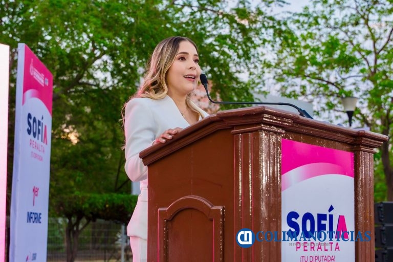 La diputada Sofía Peralta reafirma cercanía con las familias de Villa de Álvarez y presentó su primer Informe de Labores Legislativas