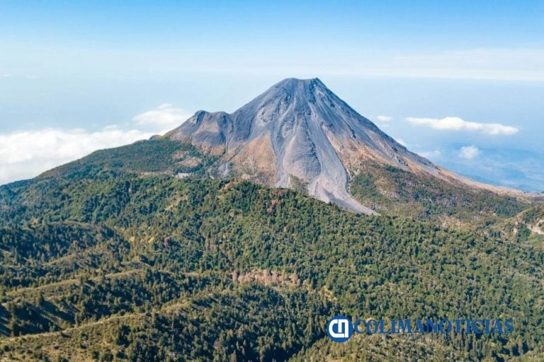 Volcán de Colima se mantiene estable y con baja actividad: UEPC