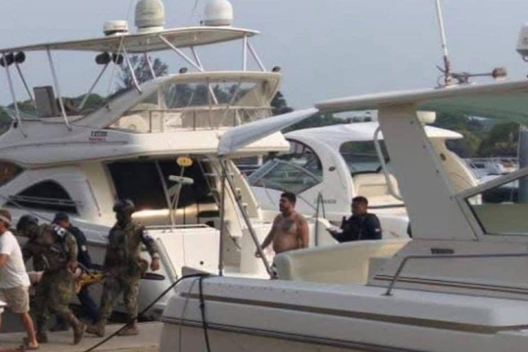 Caso de yate incendiado en Veracruz acorrala al diputado Zenyazen Escobar