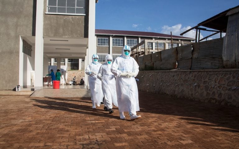 OMS alerta por situación “preocupante” del ébola en África