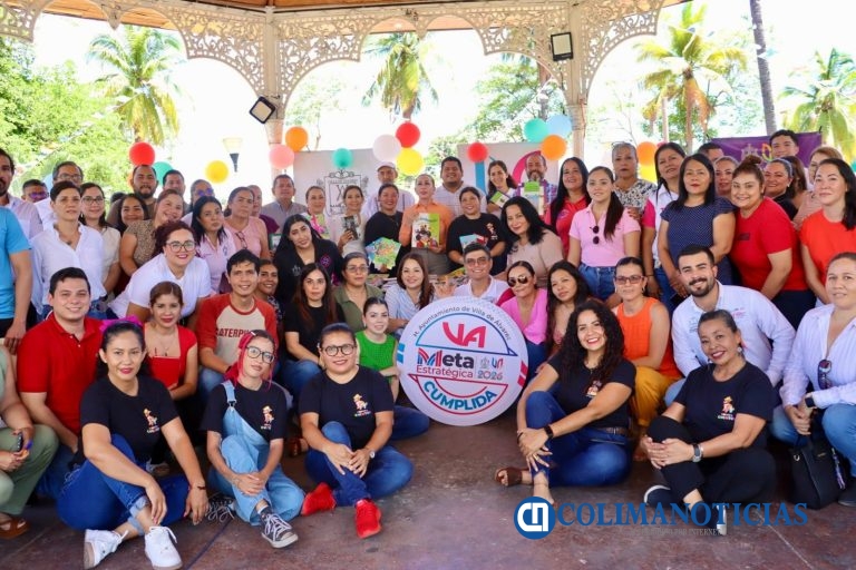 Arranca Tey Gutiérrez tercer ‎colecta de libros infantiles