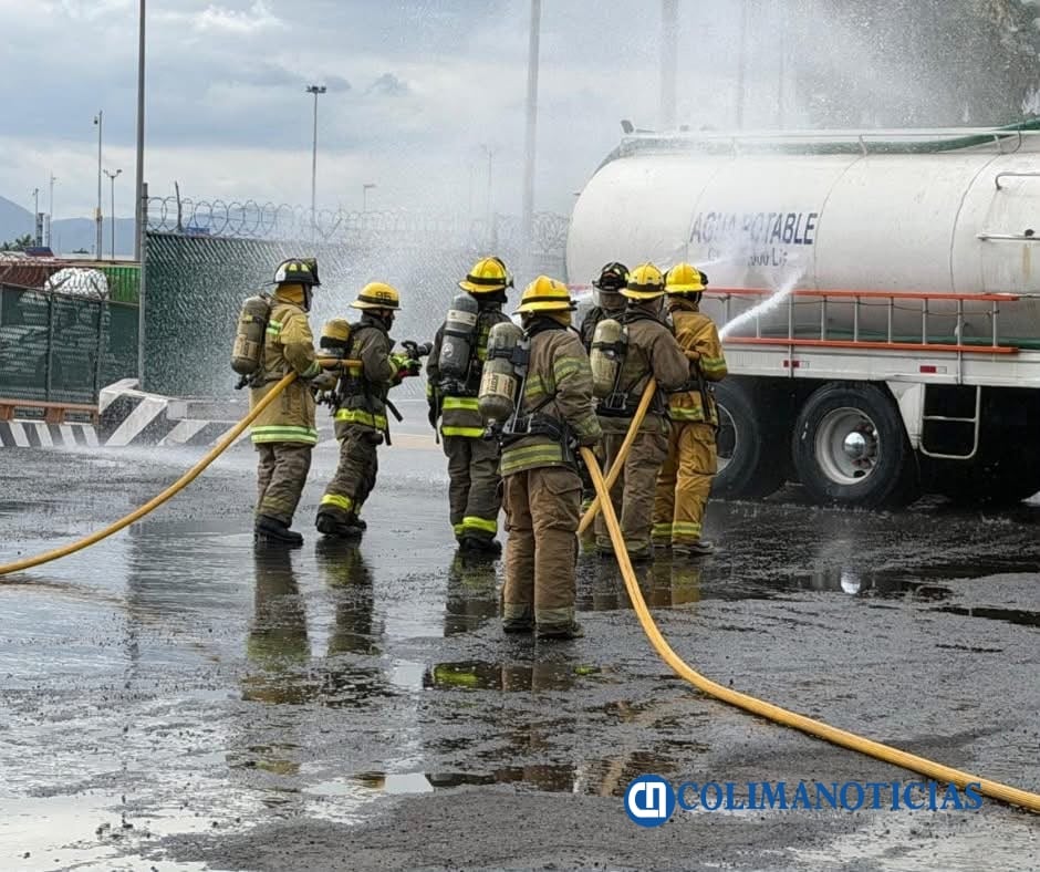 Bomberos de Tecomán