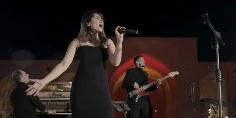 Cantante iraní
