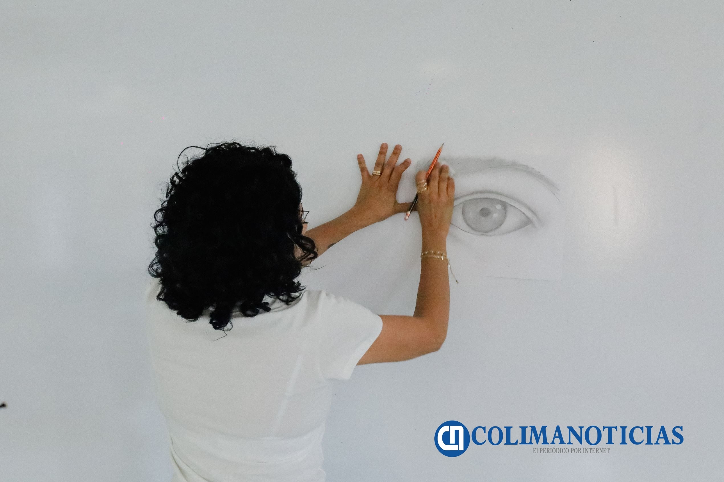 Danza y artes visuales fomentan la creatividad en bachilleres de Comala_c
