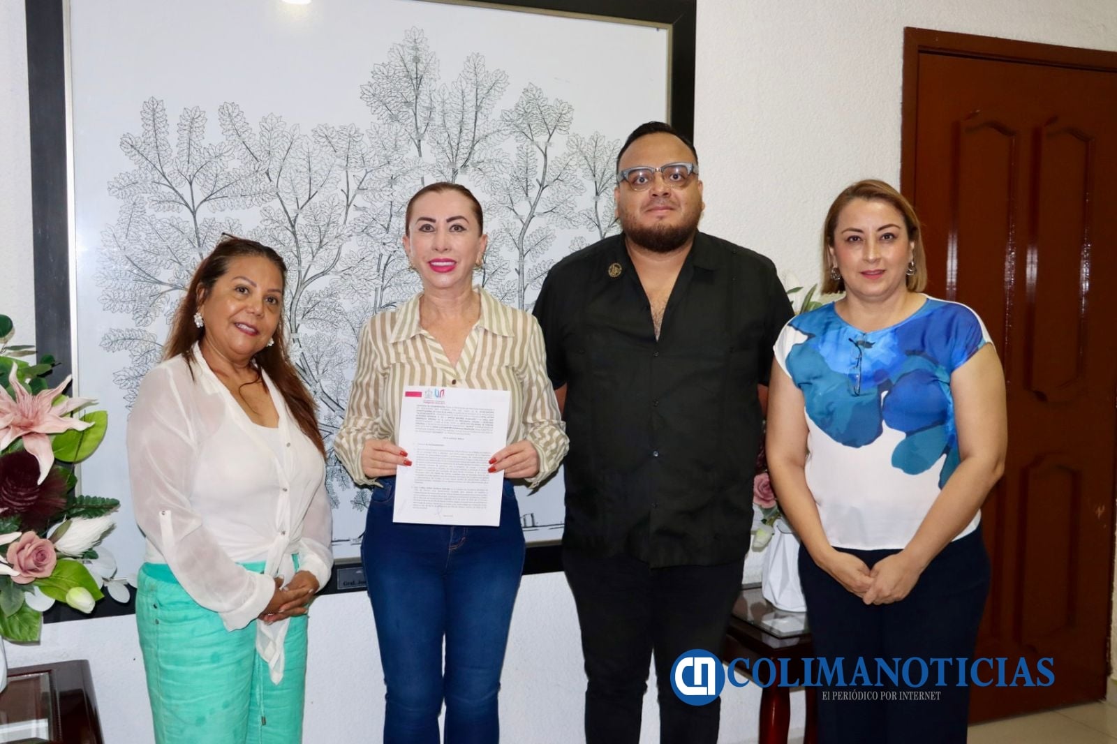 Firma VdeA convenio con centro educativo