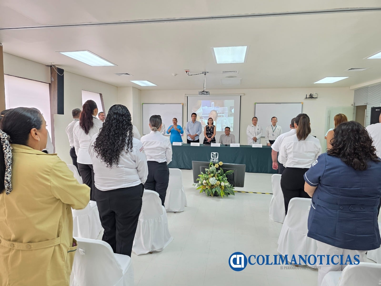 Fortalece IMSS Colima la inclusión al capacitar a su personal en Lengua de Señas Mexicana