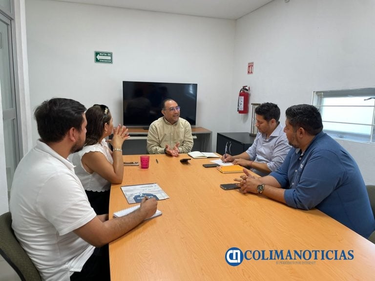 Fortalece UdeC vinculación académica con CANACO SERVYTUR Colima