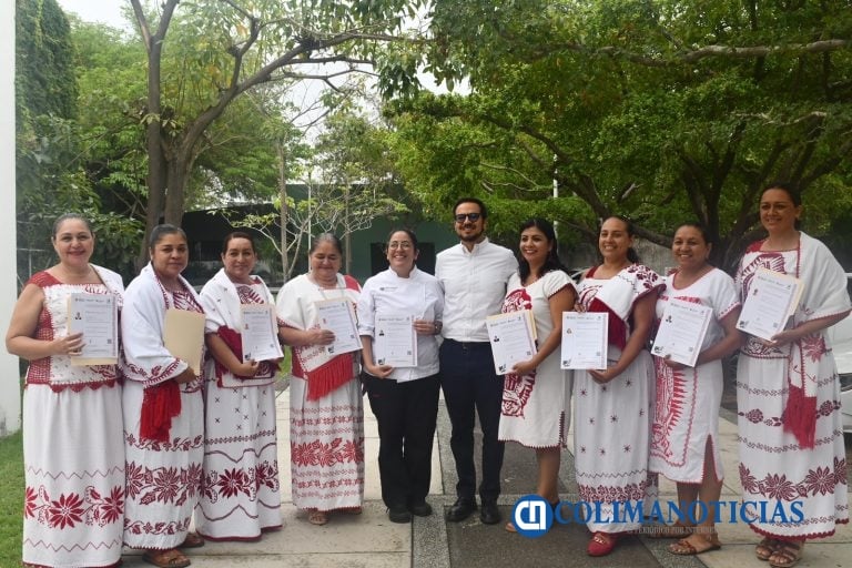Subsectur entrega certificaciones a cocineras tradicionales de Colima