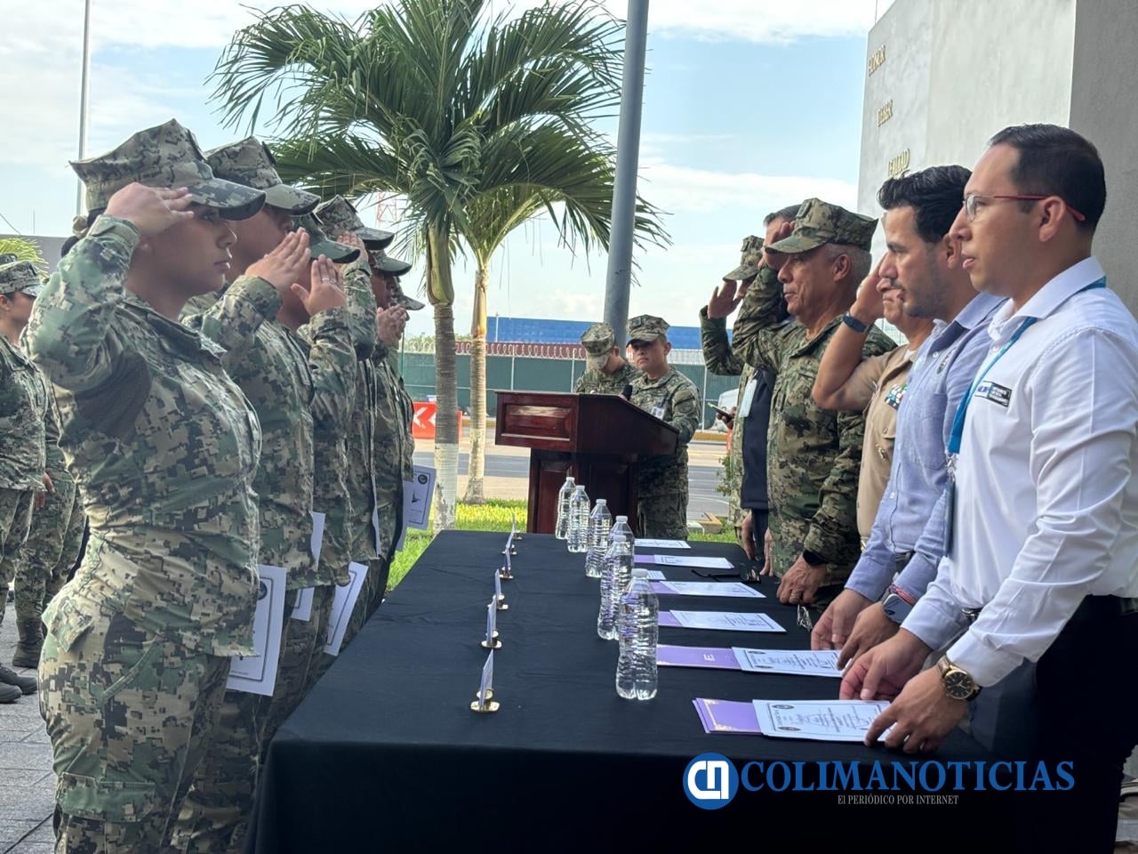 Marina lleva a cabo la clausura de los cursos de “Contraincendios para Establecimientos Navales” y “Análisis de Riesgos y Documentación Marítima”, en Manzanillo, Colima