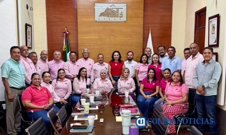 Se reúne Mely Romero con Martín Flores y comité del STSGE