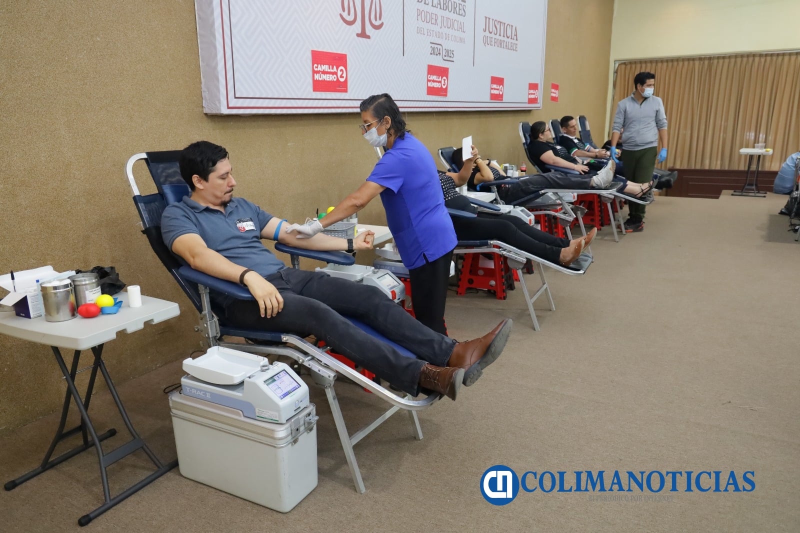 Participan cerca de 40 donadores de sangre en campaña organizada por el Congreso del Estado y el Supremo Tribunal de Justicia (6)