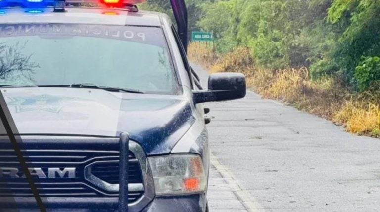 Investigan a policías municipales de Coquimatlán por video de tortura