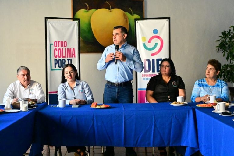Riult Rivera y Sindicato del DIF consolidan acuerdos en favor de las y los trabajadores