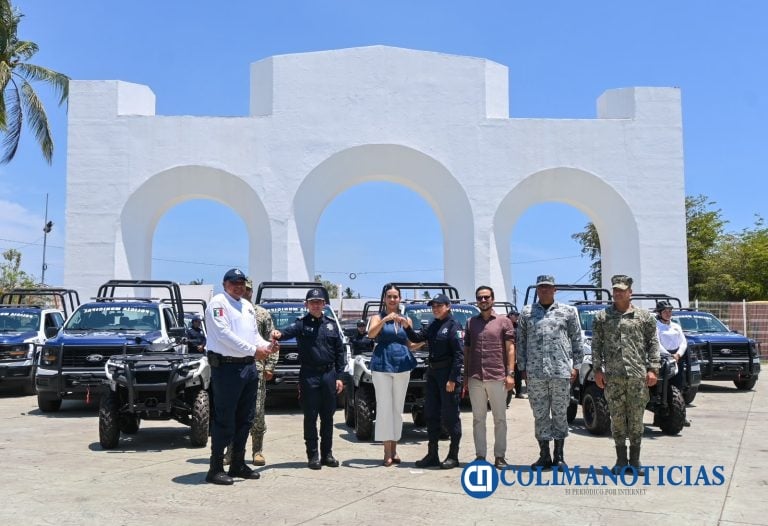 Rosi Bayardo continúa reforzando la seguridad de Manzanillo con 10 nuevas patrullas