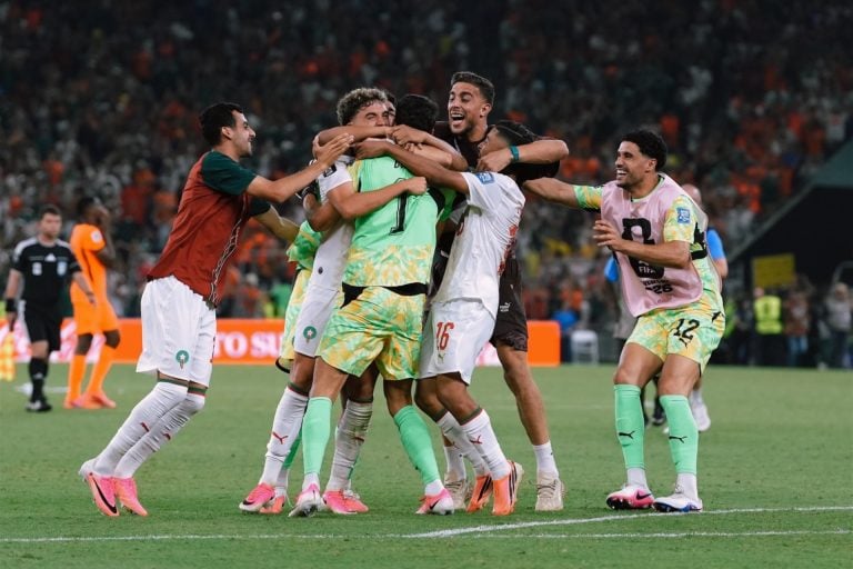 Marruecos se impone en los penales y despide a Países Bajos del Mundial