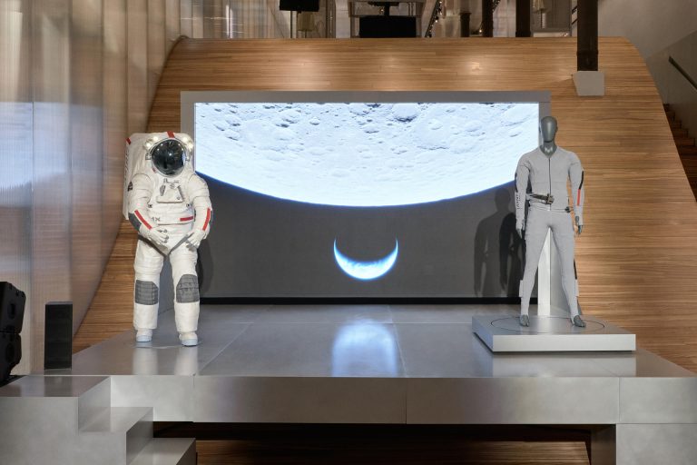 La NASA apuesta por Prada para los trajes espaciales de las futuras misiones Artemis