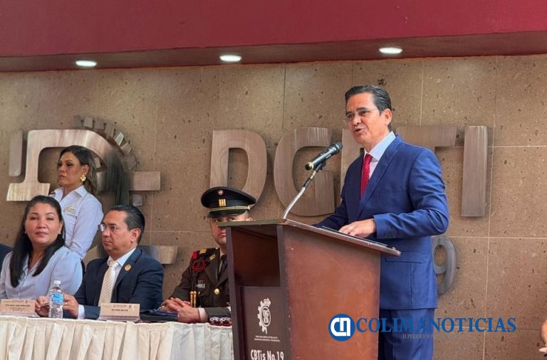 Egresan 300 bachilleres – técnicos del CBTis 19