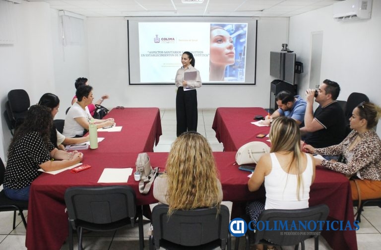 Coespris capacita a prestadores de medicina estética para prevenir riesgos a la salud de la población colimense