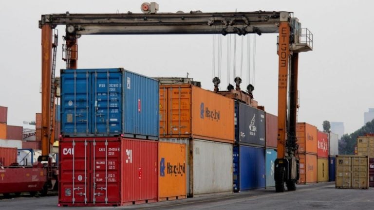 México fortalece su balanza comercial con superávit de casi 10 mil millones de dólares