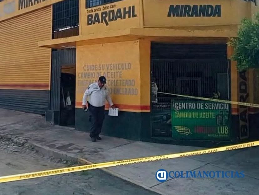 Disparan contra la fachada de un autobaño sobre la avenida Gonzalo de Sandoval en Colima