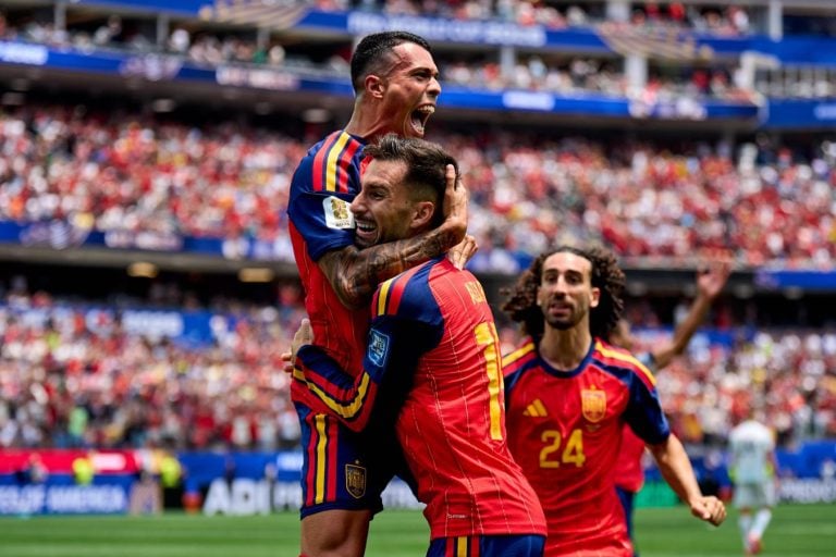 España le gana 3-0 a Austria en Los Ángeles