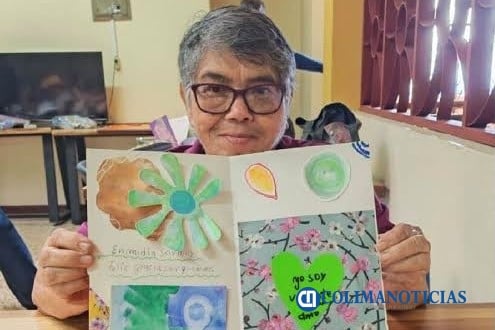 El arte fortalece la salud emocional de los adultos mayores con taller gratuito de arteterapia