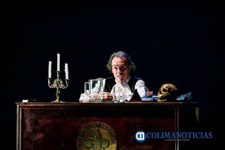 El descenso a la locura del Dr. Emile Tuck, en el Teatro Universitario
