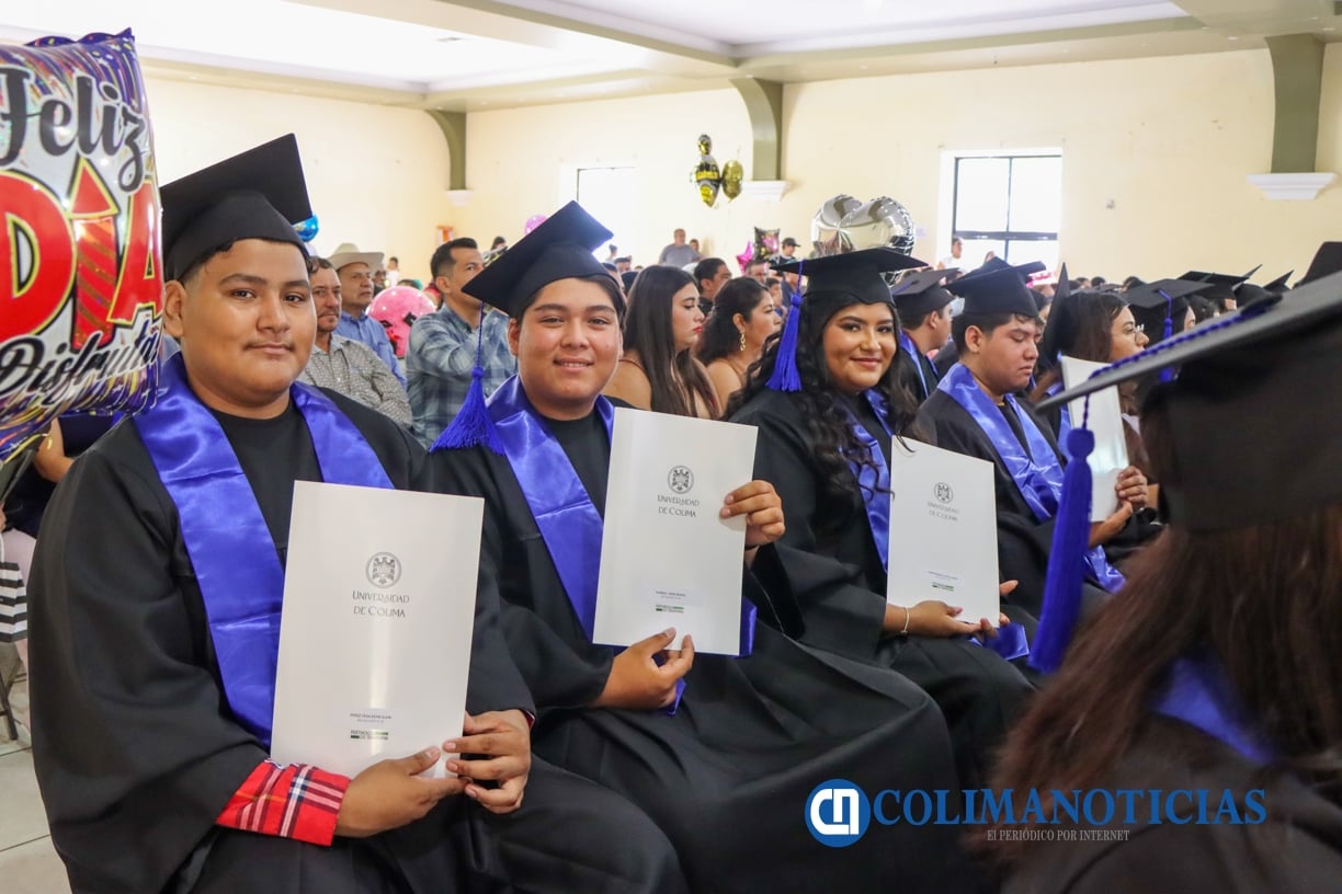 Entrega de certificados, Bach 26, Ixtlahuacán_a
