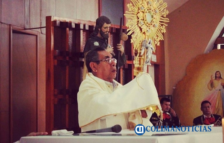 Fallece Antonio Flores Galicia, artífice de la Coronación Pontificia de la Virgen de la Candelaria en Tecomán