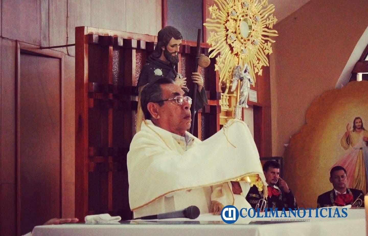 Fallece Antonio Flores Galicia
