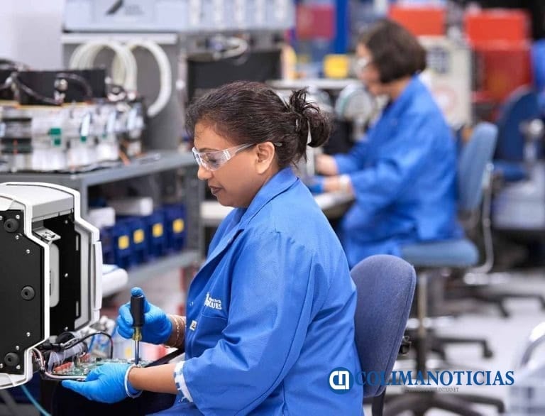 Mujeres trabajando