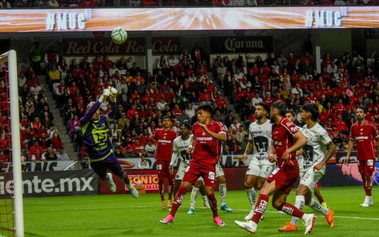 Liga MX: Pumas remonta ante Toluca y Cruz Azul supera a Puebla en el Azteca