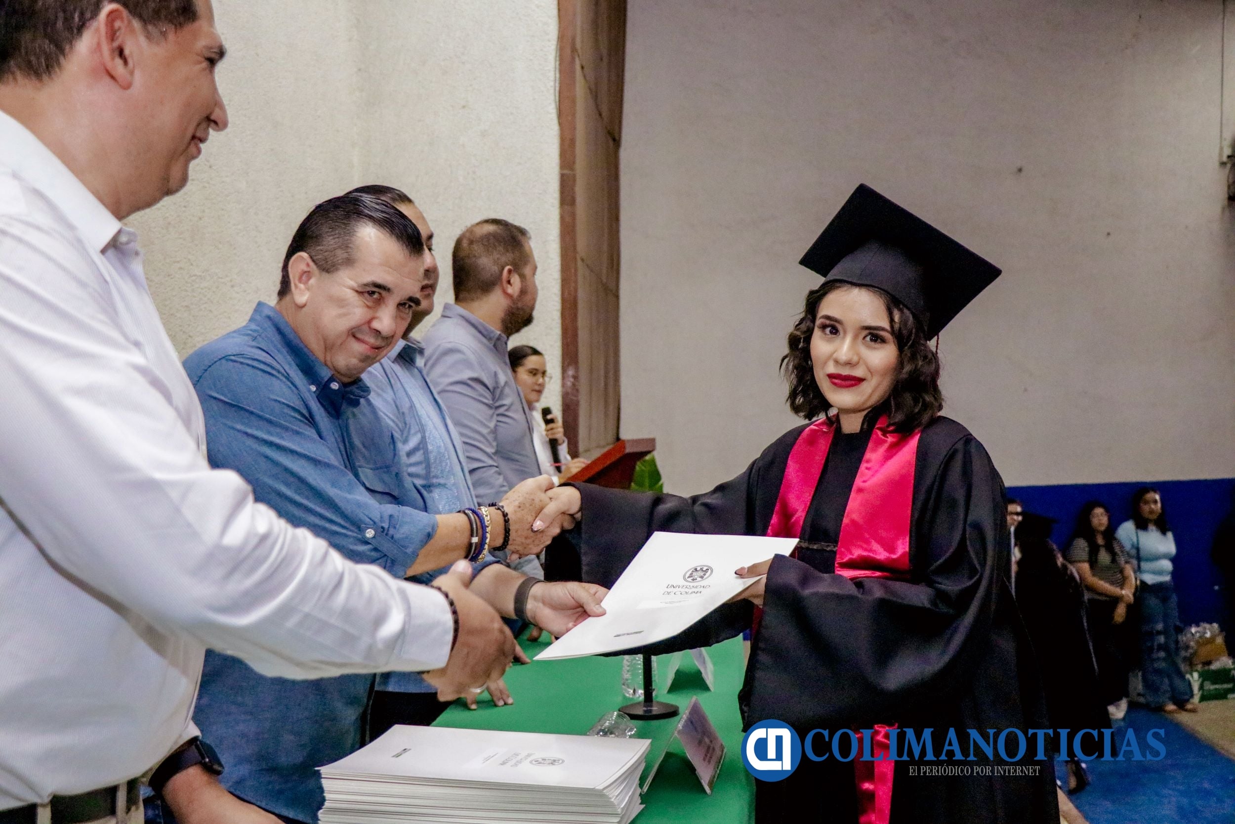 Reciben certificados 123 egresadas y egresados del Bach 22_f