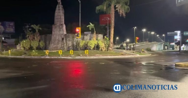 Ayuntamiento de Colima realiza labores de limpieza tras festejos por el triunfo de la Selección Mexicana