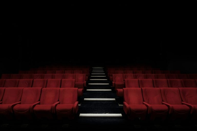 Advierten sobre estafas con falsas preventas y supuestos estrenos adelantados de Spider-Man