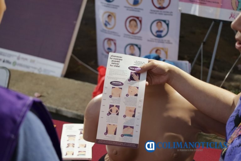 Salud Colima: unidades médicas realizan exploración clínica gratuita para la detección oportuna de cáncer de mama