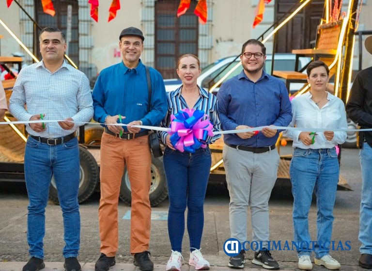 Inaugura Tey La Petatera Móvil, vehículo que recorre gratis sitios de interés turístico