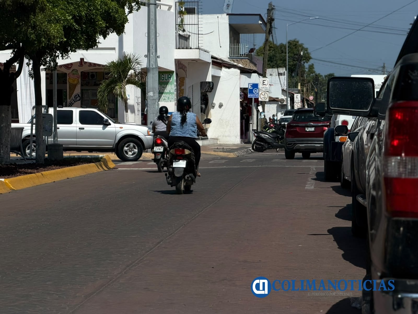 Vialidad en Tecomán