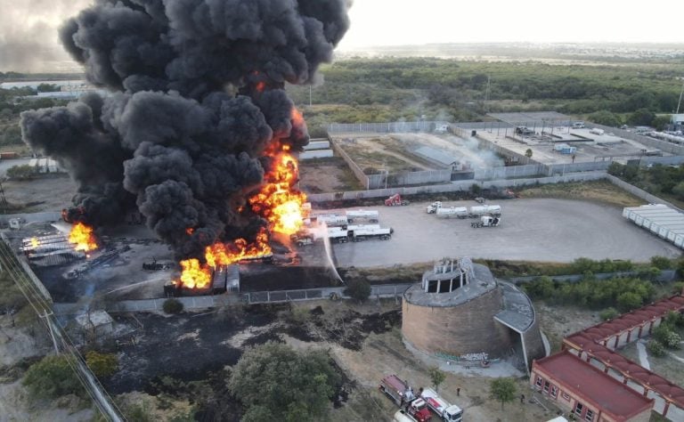 Incendio en Pesquería, NL, cobra la vida de una persona y deja tres lesionados