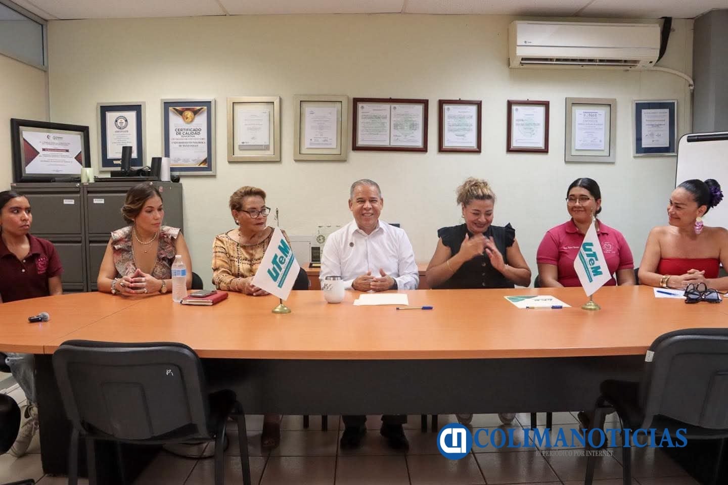 AMAS y UTeM firman convenio