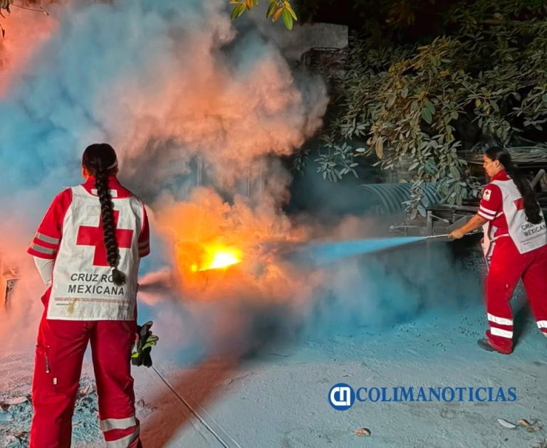 Bomberos de Tecomán fortalecen capacitación en uso de extintores